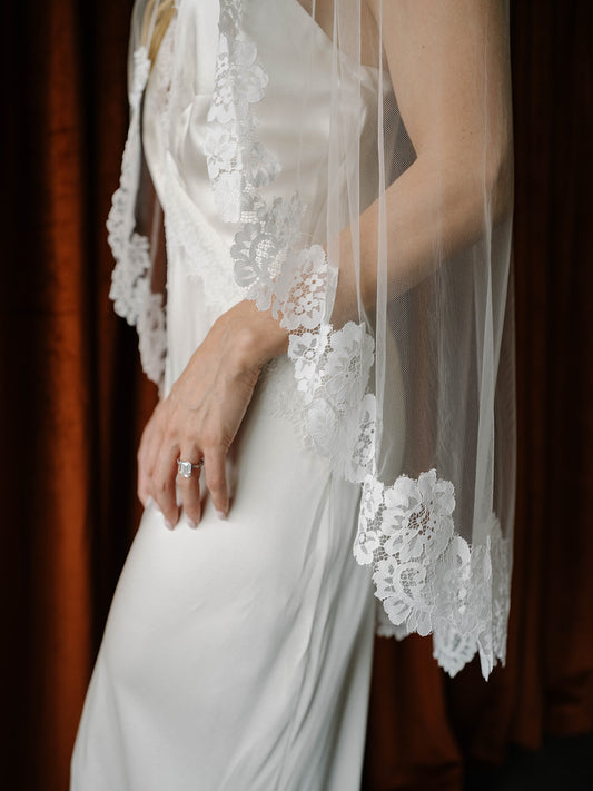 Chantilly Lace Veil