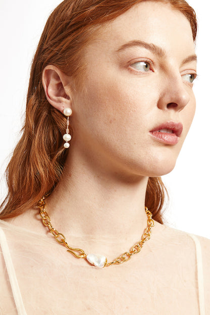 Goldie Pearl Necklace